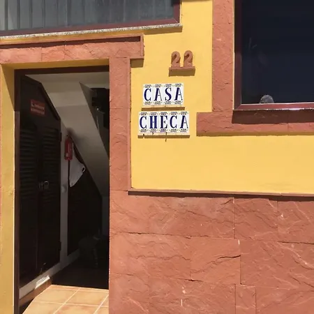 דירה Casa Checa 2 *